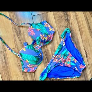Aerie floral bikini 👙💐